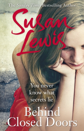 Book cover of Behind Closed Doors by Susan Lewis