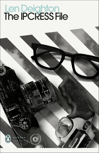 Book cover of The IPCRESS File by Len Deighton