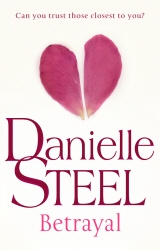 Book cover of Betrayal by Danielle Steel