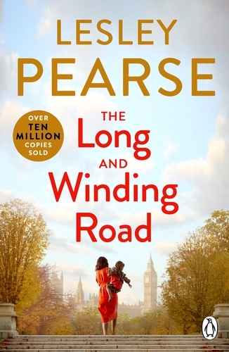 Book cover of The Long and Winding Road by Lesley Pearse