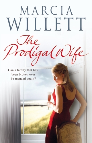 Book cover of The Prodigal Wife by Marcia Willett