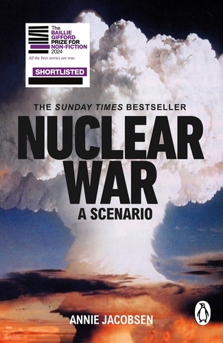 Book cover of Nuclear War by Annie Jacobsen