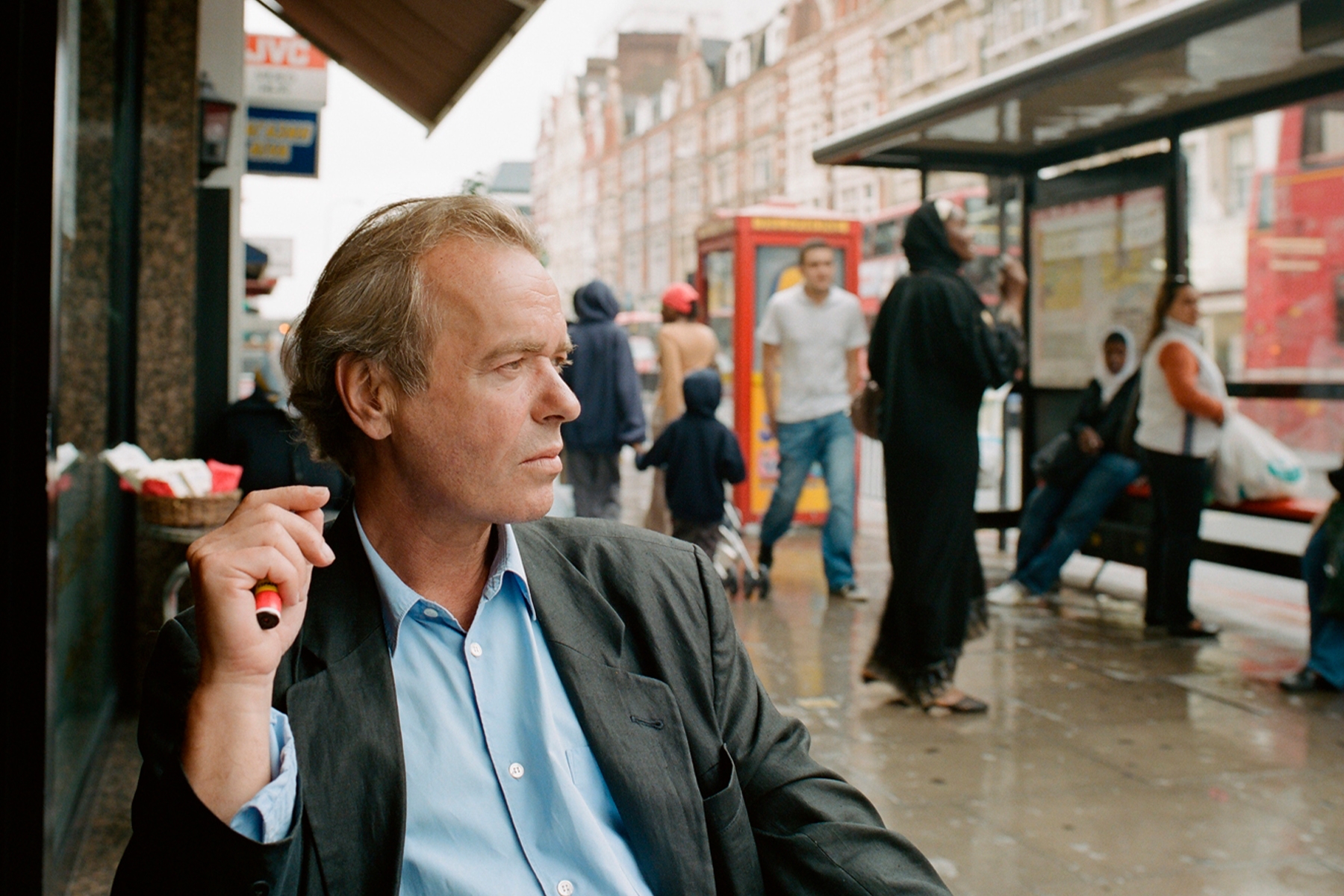 Photo of author Martin Amis